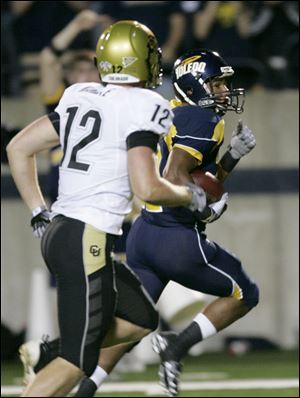 UT wide receiver Eric Page hauled in three catches for a team-high 138 yards and a touchdown in a rout of Colorado.