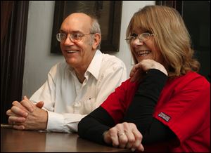 Gary Court and his wife, Elva, recount how the process
of cooling Mr. Court's body after he suffered cardiac
arrest saved his life earlier this year.