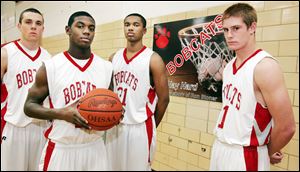 Bowling Green returns four starters from the 2008-2009 campaign: Senior Tony Dible; Juniors Xavier Brown and Chauncey Orr, and Senior Jonathan Stoner. 

