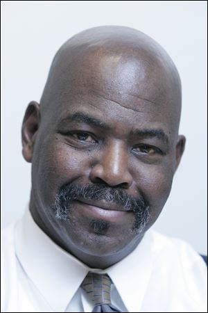Mayor Mike Bell directed his 'citizens special
investigations'  group, 'Think outside the box. Think way outside the box.'