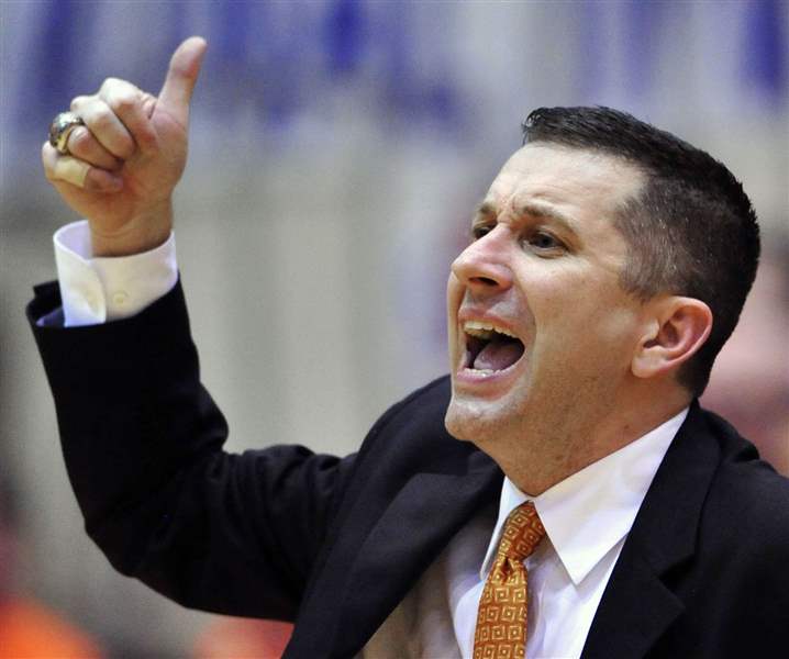 Bowling-Green-coach-s-passion-assistants-helped-pave-way-to-200-wins