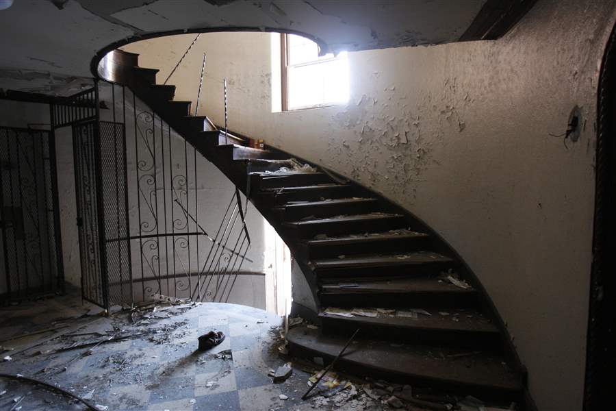 2-historic-buildings-in-West-Toledo-likely-to-be-history-2