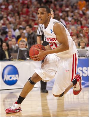 Evan Turner drives to the basket against Tennessee. Most experts believe he will be a top three pick if he enters the NBA draft.