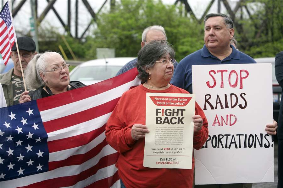 Immigration-law-in-Arizona-sparks-Toledo-protest-2