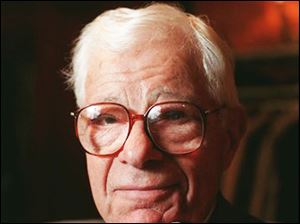 Daniel Schorr, senior news analyst for National Public Radio, before he was awarded the Golden Batton in 1996, the highest of the Alfred I. duPont-Columbia University awards.