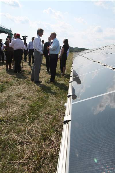Largest-solar-field-in-Ohio-is-dedicated-in-Wyandot-County-2