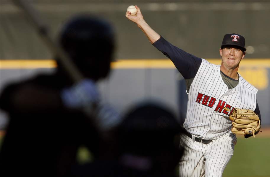Mud-Hens-celebrate-win-call-ups
