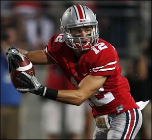Ohio State's wide receiver Dane Sanzenbacher scores a touchdown during the first quarter.