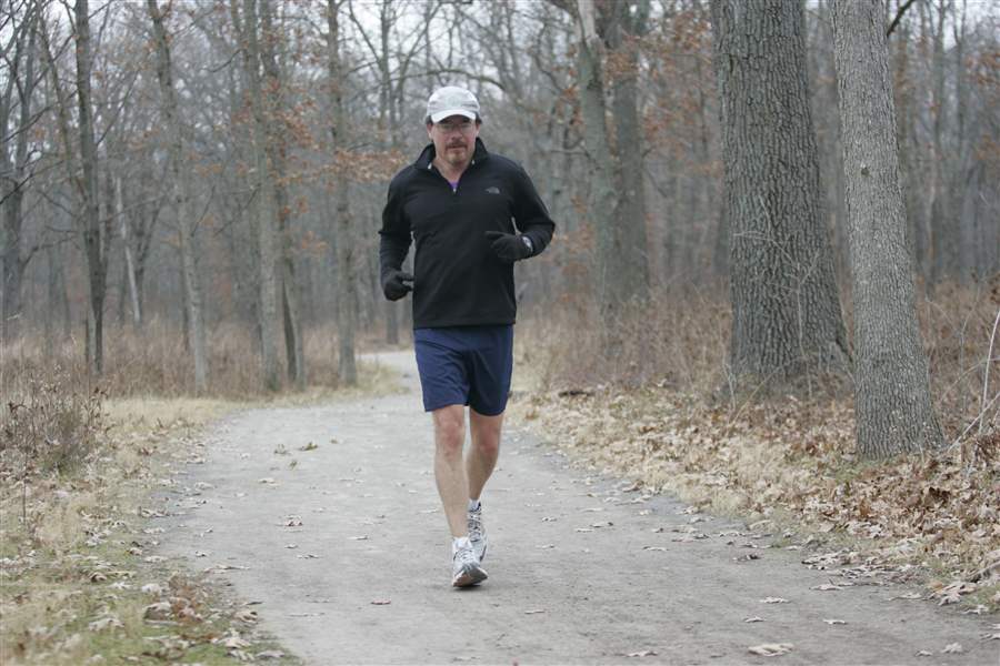 Toledo-man-runs-52-miles-to-aid-blood-cancer-group