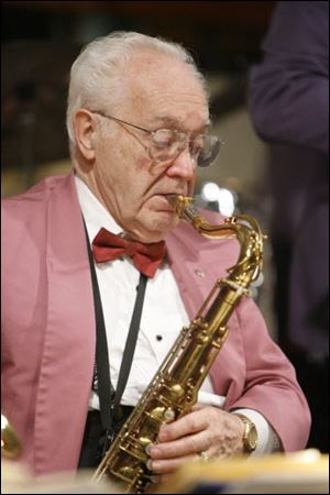 Johnny Knorr plays with his orchestra at Stranahan Great Hall.