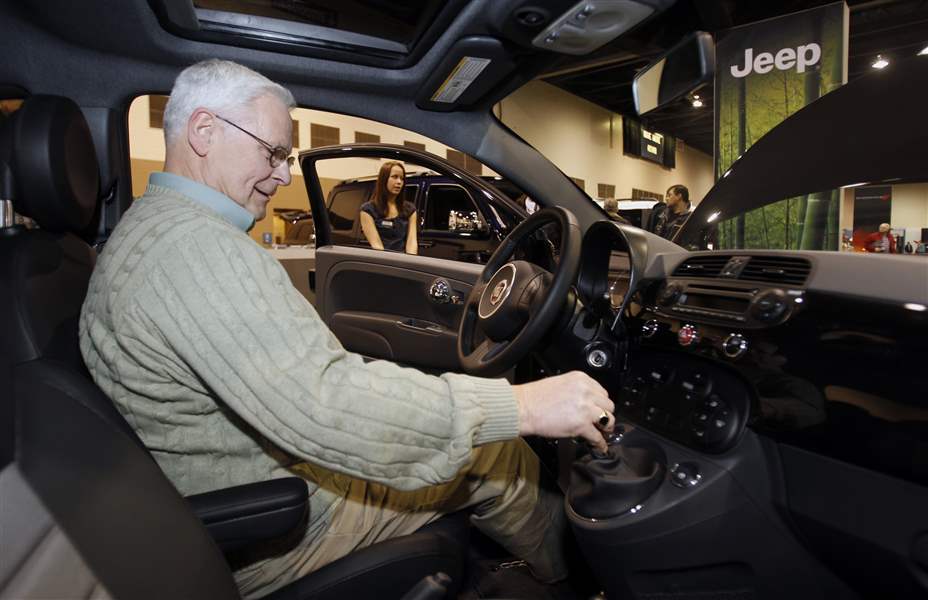 Fiat-500-Chevrolet-Volt-star-attractions-at-Toledo-Auto-Show