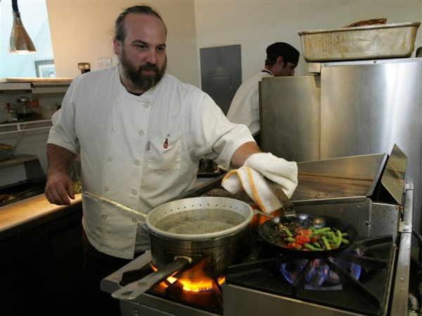 Area man in running for 'best new chef' | The Blade