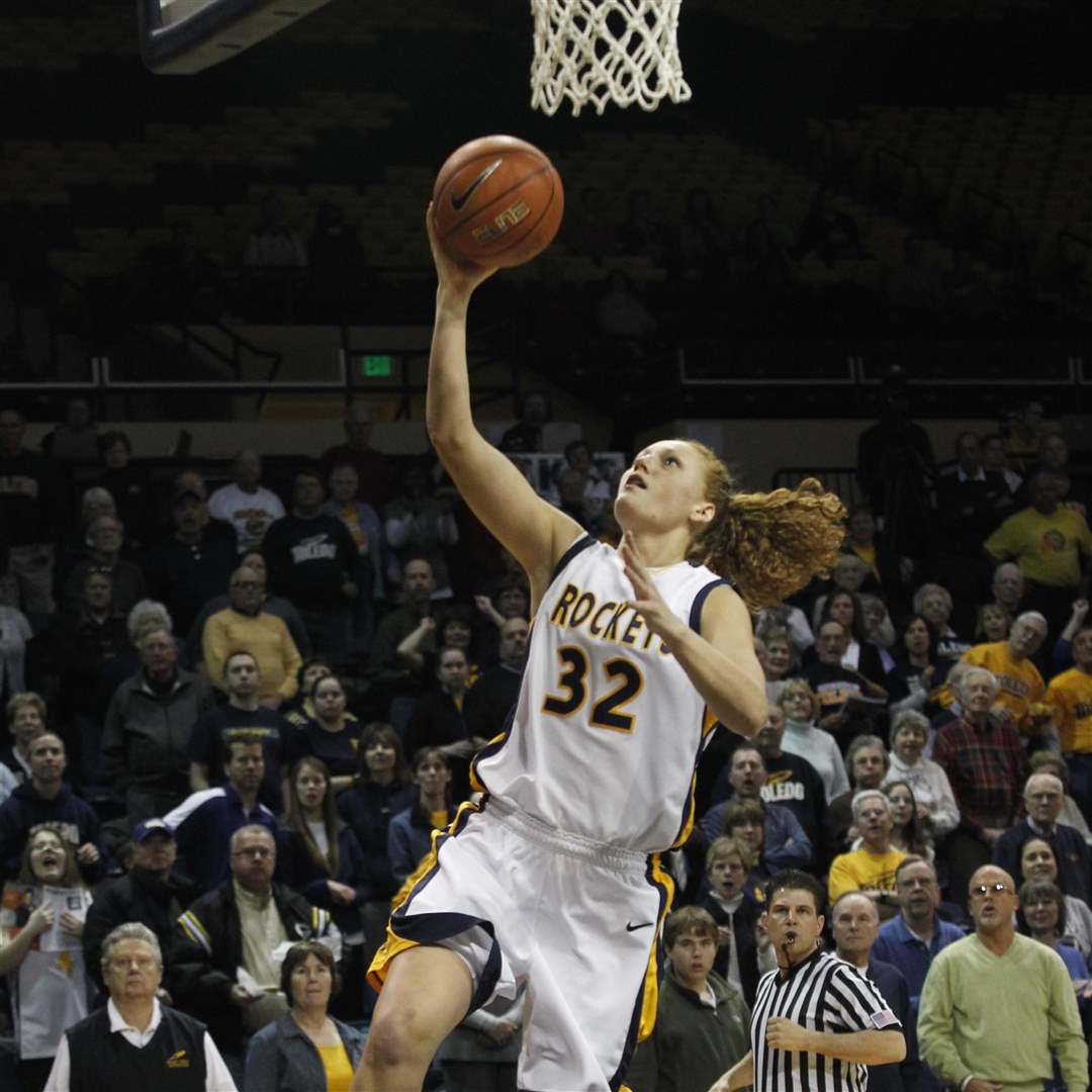 UT-CMU-Melissa-Goodall-career-high