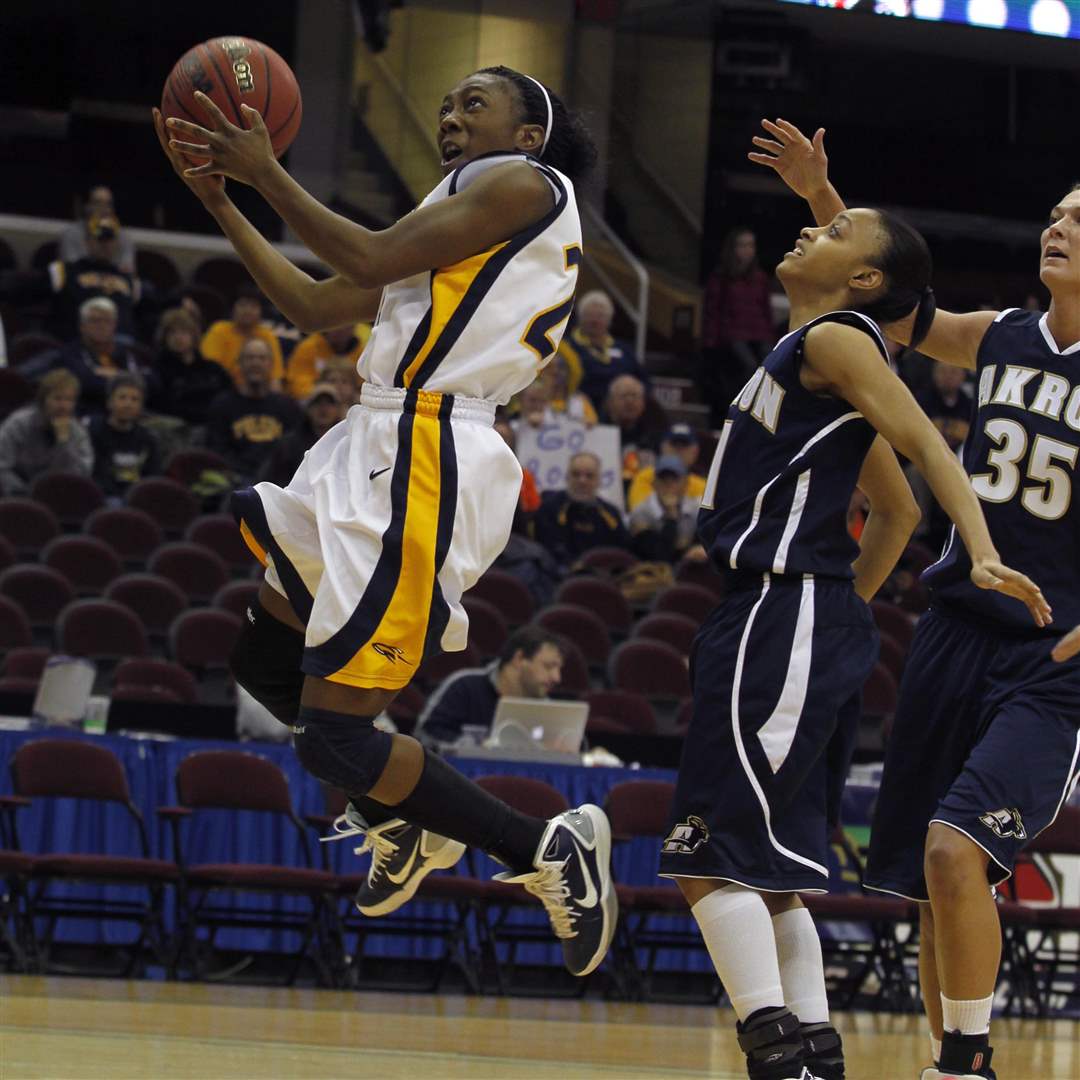 UT-Akron-Andola-Dortch-Natasha-Williams