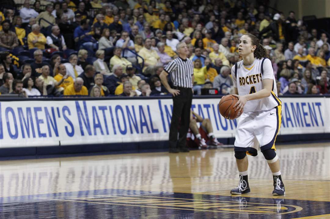 UT-Alabama-Naama-Shafir-technical-foul