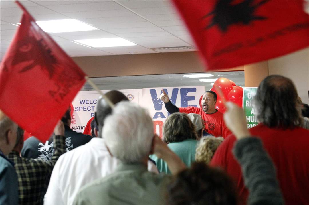 We-Are-One-UAW-Local-14-president