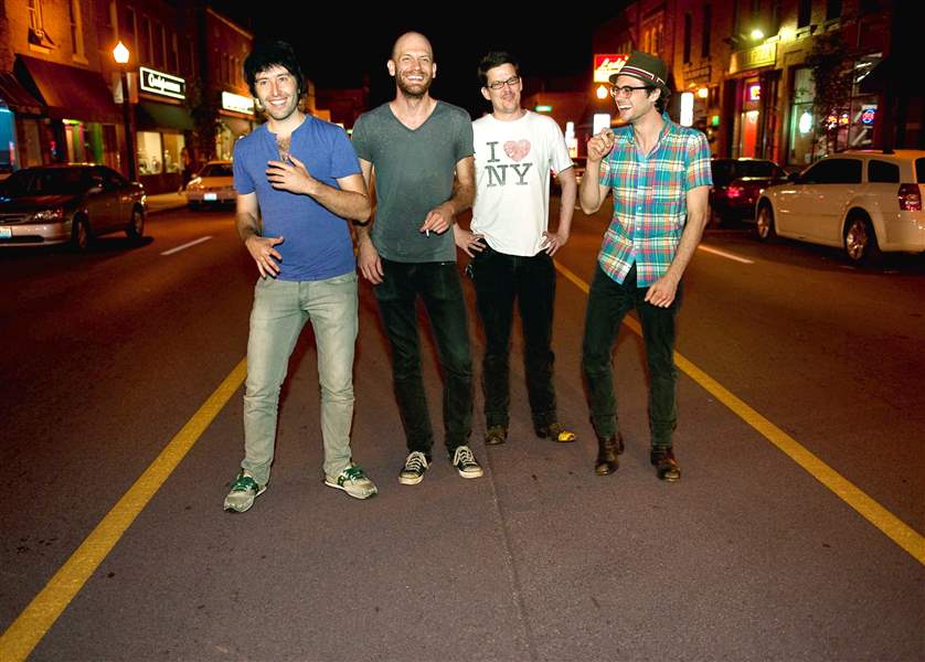 The-Howlies