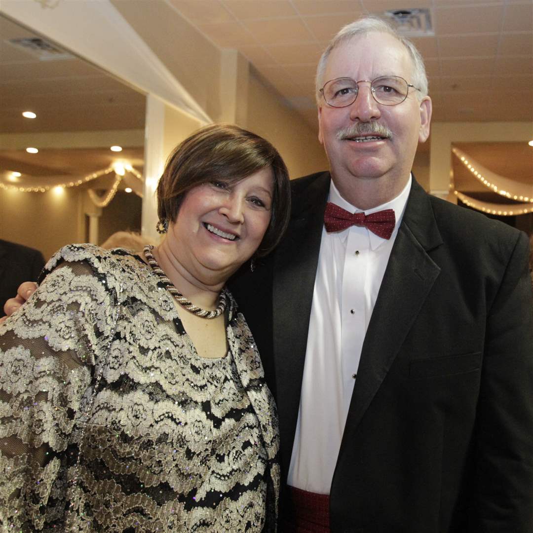 ITZA-Ball-Becky-Zechman-John-Zechman