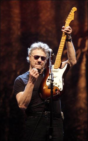 Steve Miller performs at Huntington Center on Saturday.