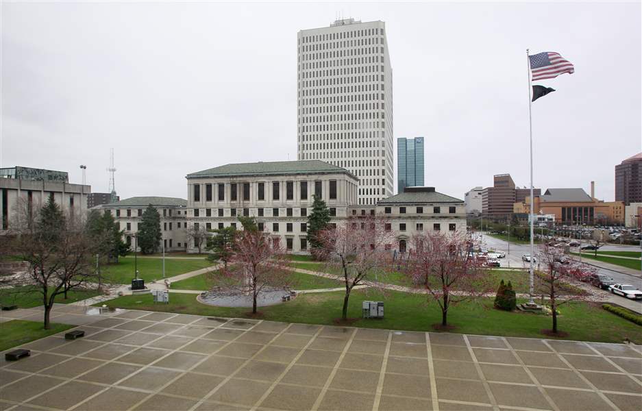 lucas-county-sheriffs-residents-and-jail-toledo-civic-center-mall
