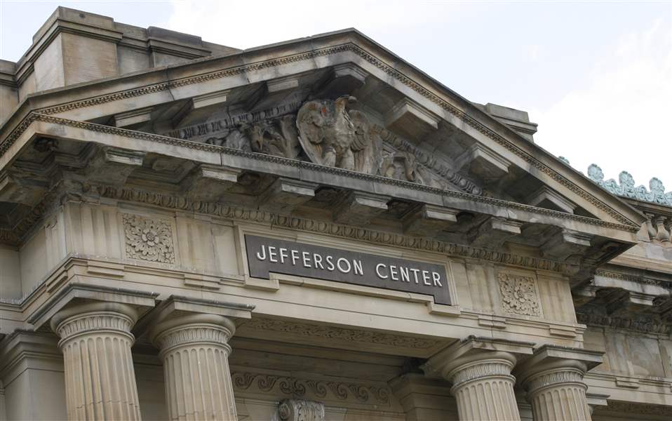 Old-post-off-ice-could-be-razed-by-end-of-year-2