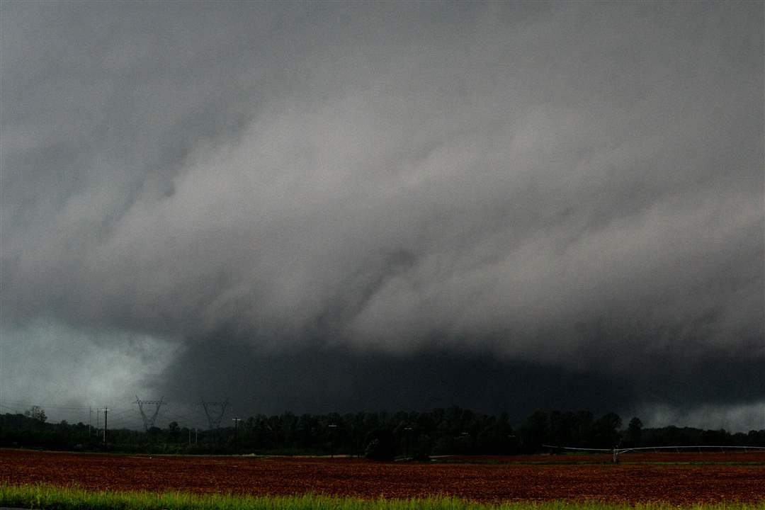 Southern-Storms-tornado-Limestone-County-Alabama