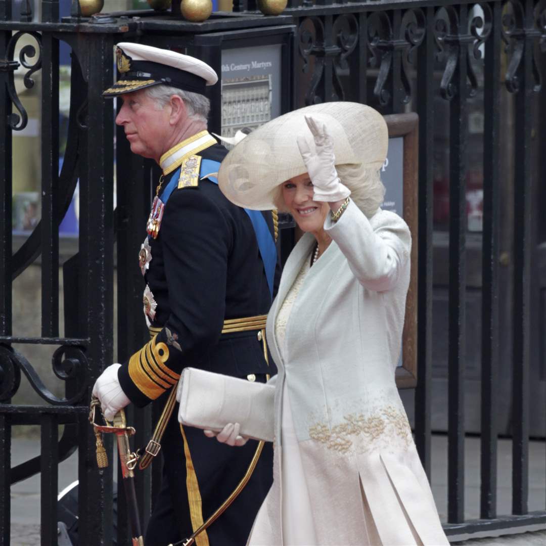 Royal-Wedding-Day-Charles-Camilla-arrive