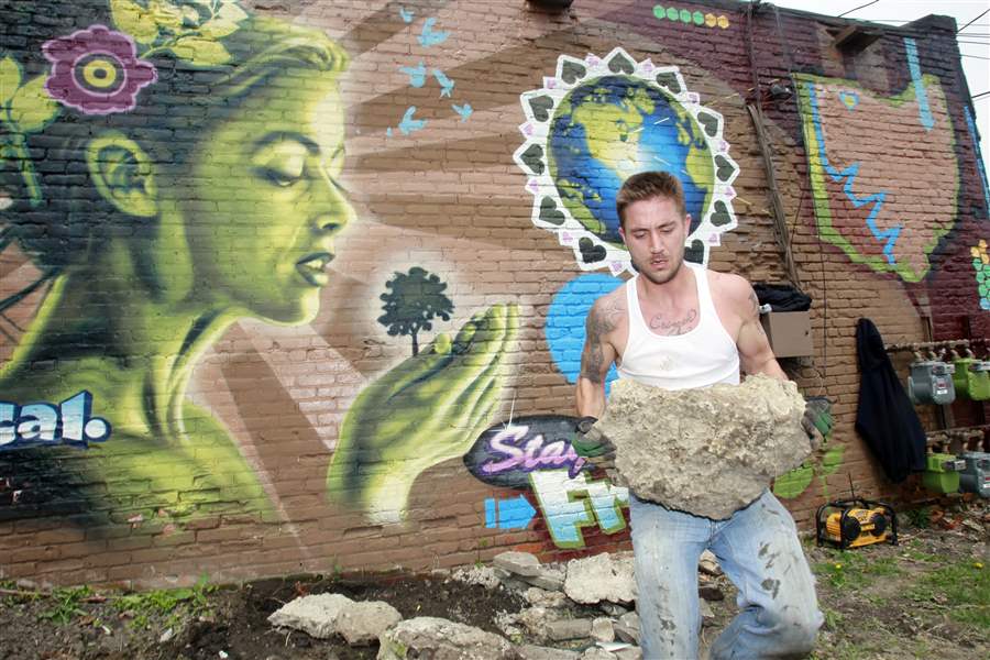 brad-fields-east-toledo-president-owens-community-college-environmental-club