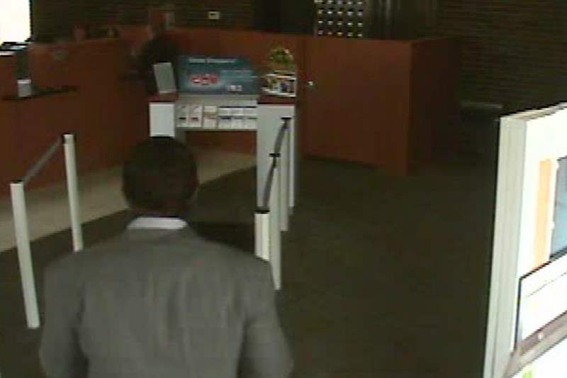 PNC-Bank-robbery-051211-D