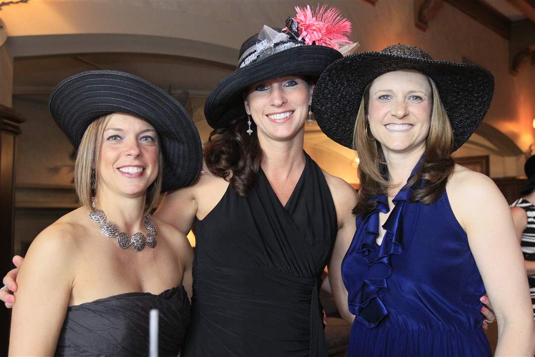 Derby-Amanda-Brzuchalski-Anna-Meyer-Danielle-Gallagher