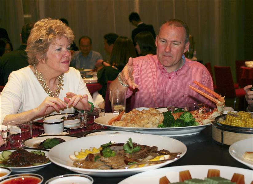 Toledo-delegation-arrives-in-China