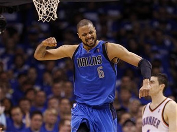 Tyson-Chandler-Nick-Collison-