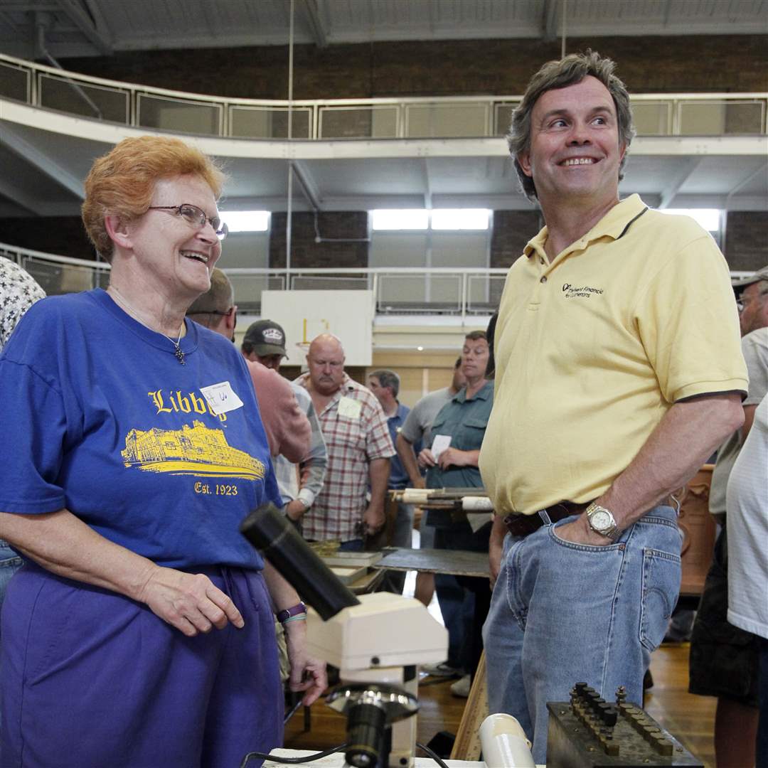 Libbey-High-auction-Judy-Pfaffenberger-and-Rick-Hambleton