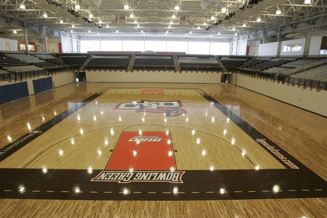 Stroh-Center-court-January-2010