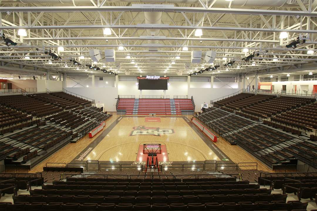 Stroh-Center-court-view
