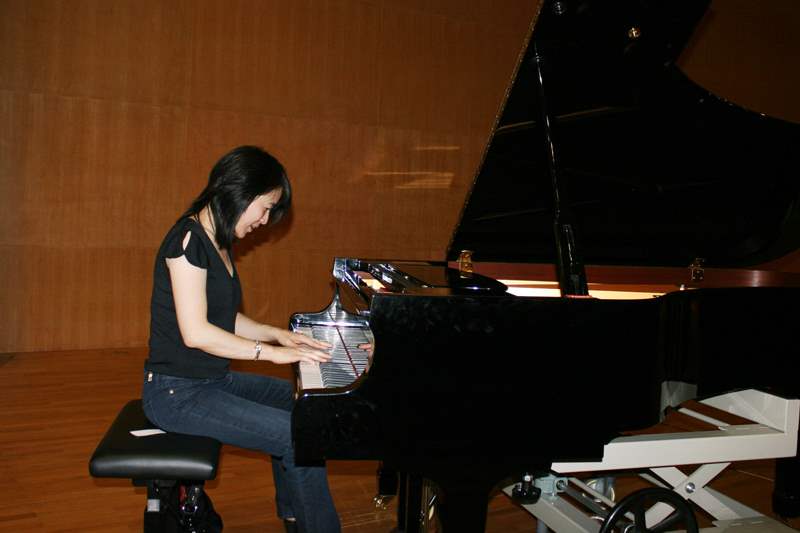 China-Connection-Amy-Chang-piano