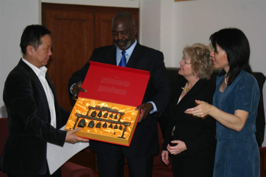 China-Connection-Zhao-Talimu-Mike-Bell-Kathy-Carroll-Amy-Chang