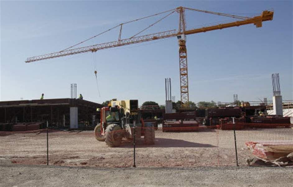 Casino-construction-Miami-Street-East-Toledo