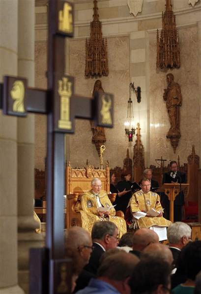 Rosary-Cathedral-Collingwood-Boulevard-Bishop-Leonard-Blair