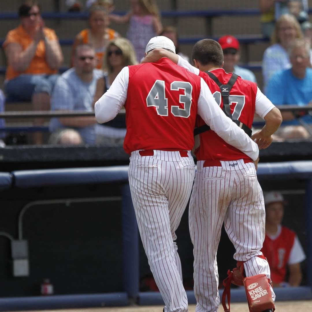 Bedford-Detroit-Western-Int-Craig-Trychel-Jared-Kujawa