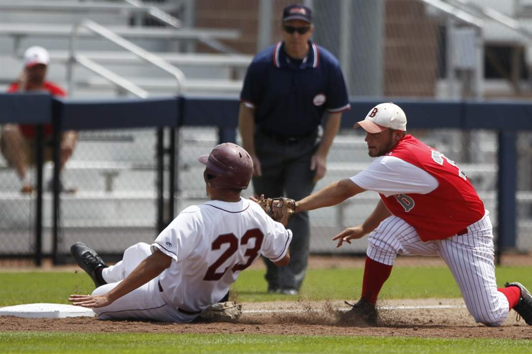 Bedford-Detroit-Western-Int-Louis-Chapa-Joe-Bemister