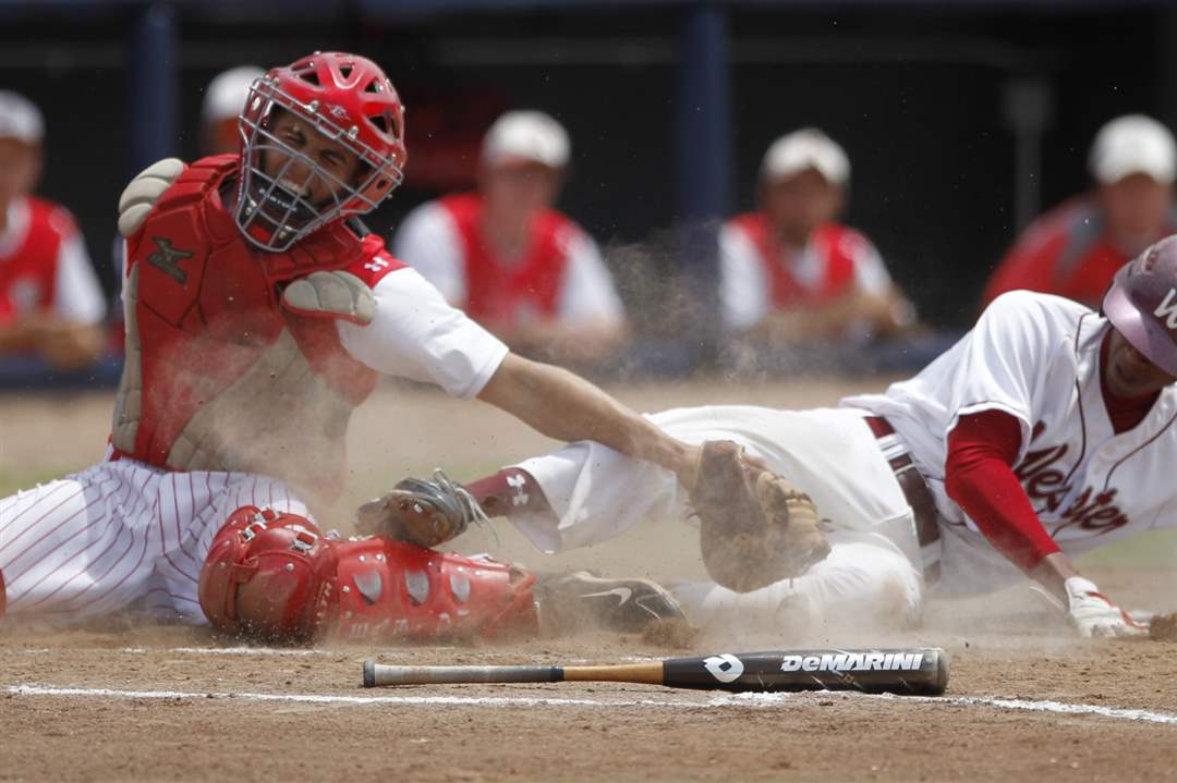 Bedford-Detroit-Western-Int-Todd-Phelps-Jared-Kujawa