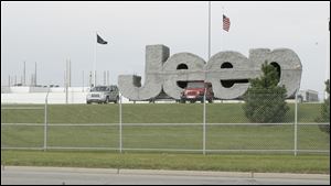 Chrysler Group LLC has filed an application for an air pollution permit with the Ohio EPA to accommodate 2013 model year vehicles.