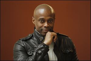 R&B recording artist Kem.