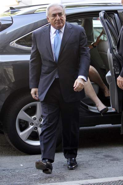 Dominique-Strauss-Kahn-arrives-NYSupCo