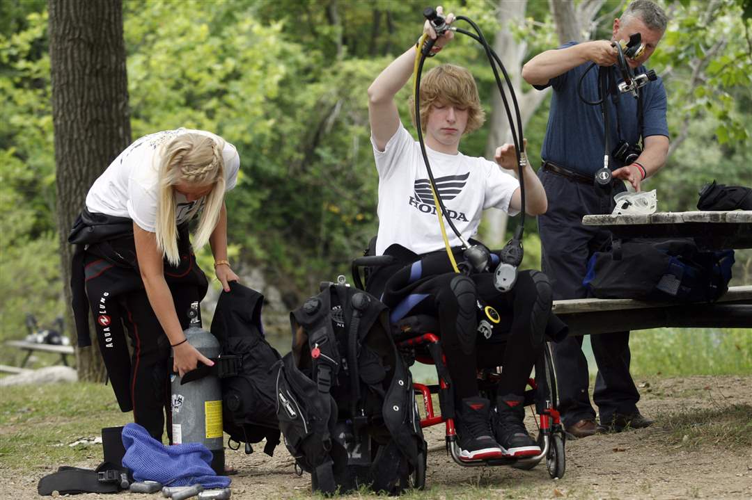 Ashley-John-and-Rod-Harris