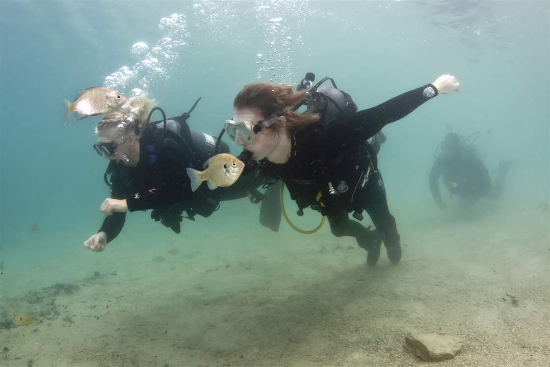 Ashley-and-Jon-Harris-fish-Jason-Thor