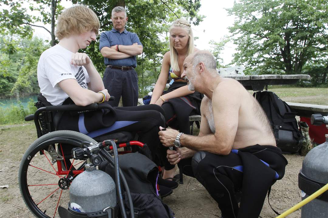 John-Rod-and-Ashley-Harris-and-Jeff-Davis