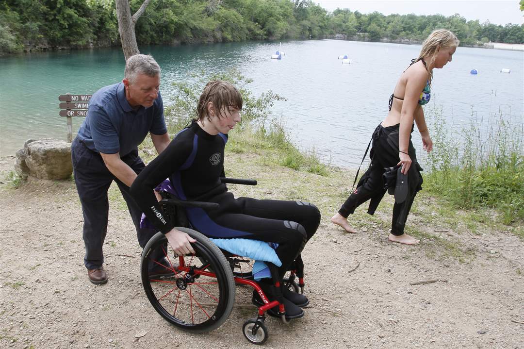 Rod-John-and-Ashley-Harris-dive-completed