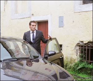 Rufus Sewell plays Italian police detective Aurelio Zen, who must maneuver around official corruption during his investigations.